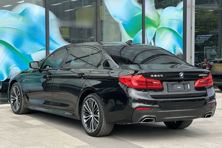 Used BMW 5 Series 2019 Restyled 530Li Luxury Edition M Sport Package Exterior 1