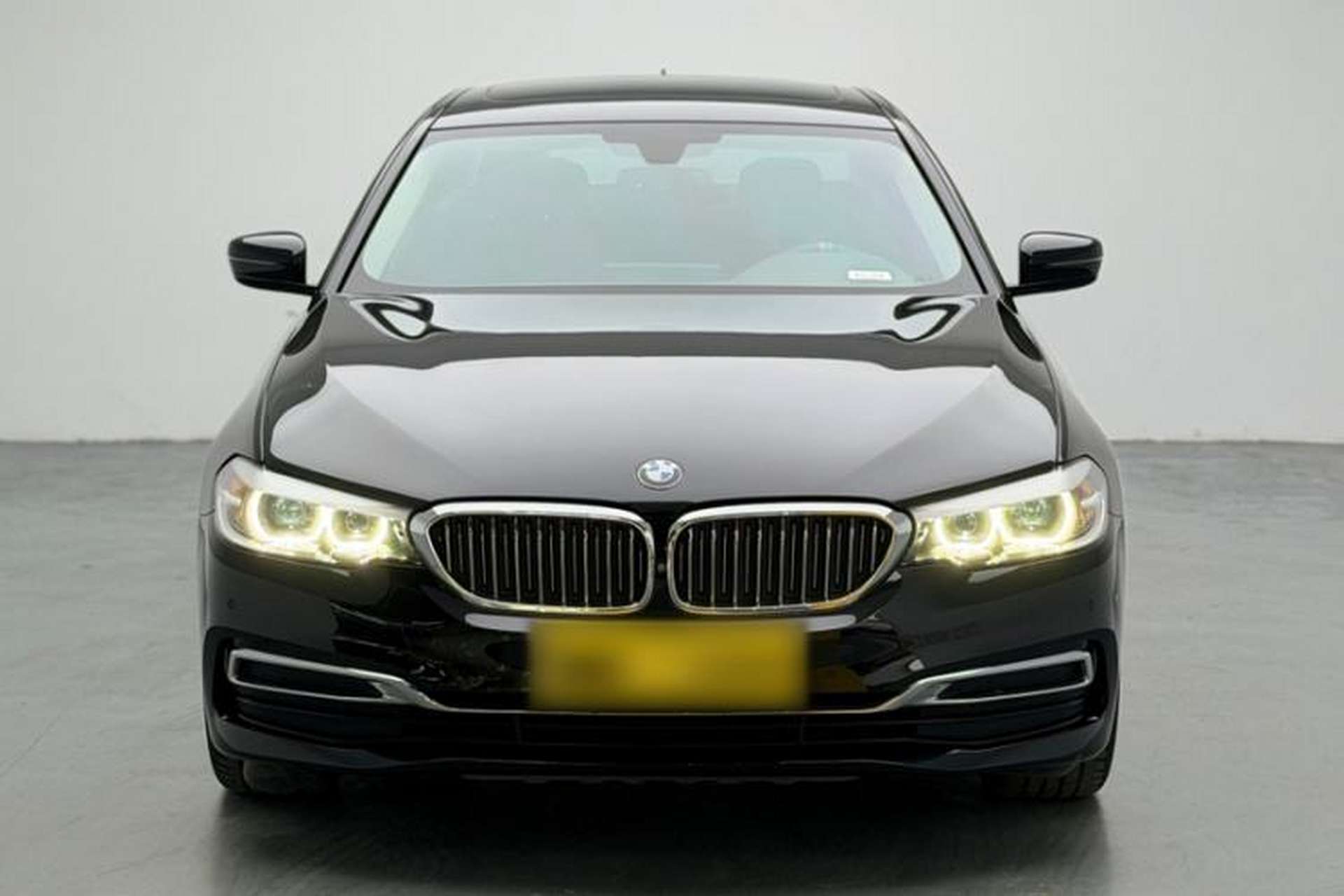 Used BMW 5 Series 2019 Facelifted 525Li Luxury Package Exterior 1