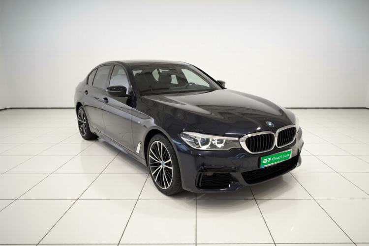 Used BMW 5 Series 2019 Facelifted 530Li Leading Edition M Sport Package Exterior 1
