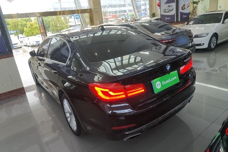 Used BMW 5 Series 2019 Facelifted 530Li Luxury Edition Premium Package Exterior 2