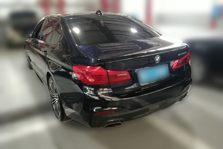 Used BMW 5 Series 2019 530Li Leading Model M Sport Package Exterior 2
