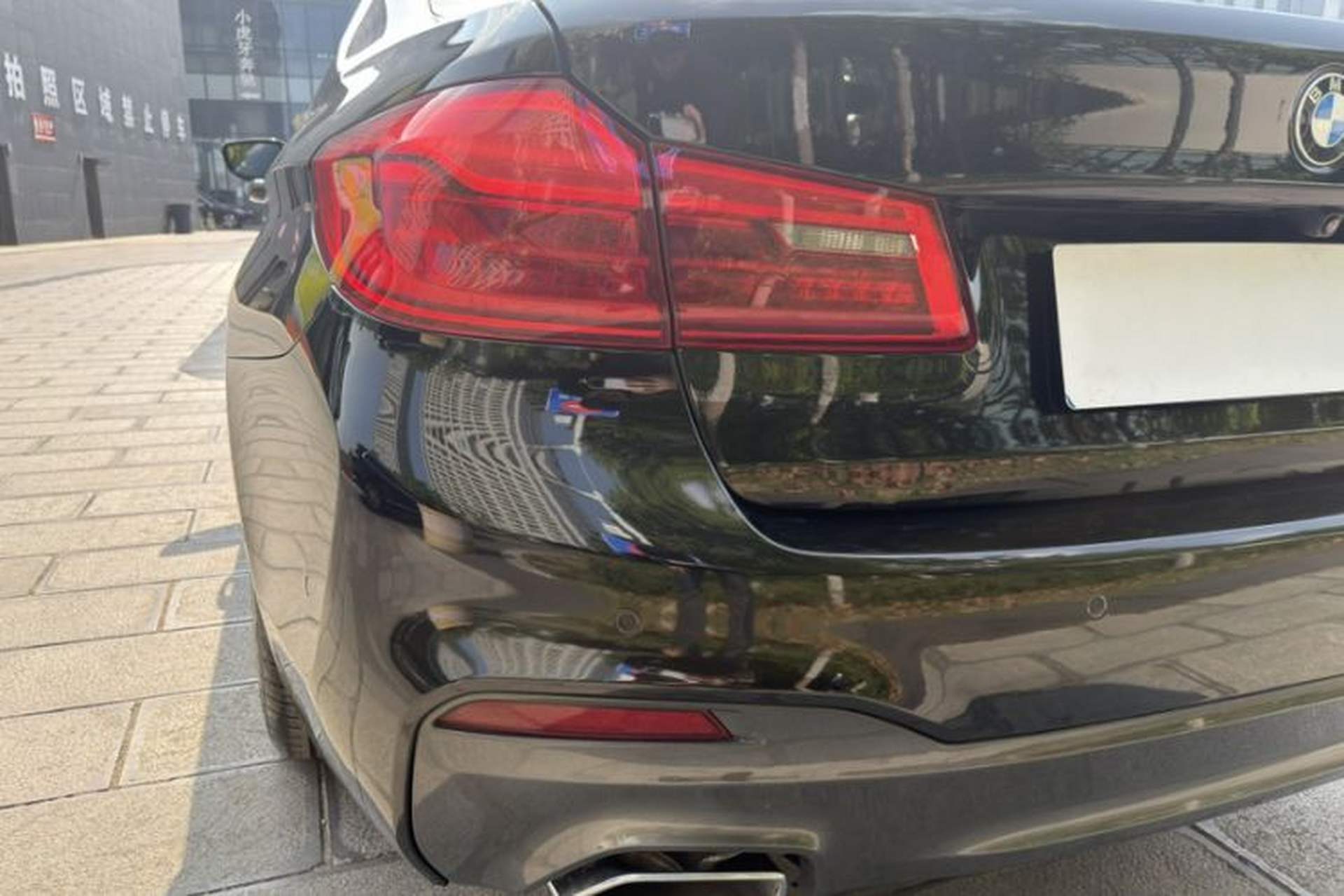Used BMW 5 Series 2019 530Li Luxury Edition M Sport Package Exterior 2