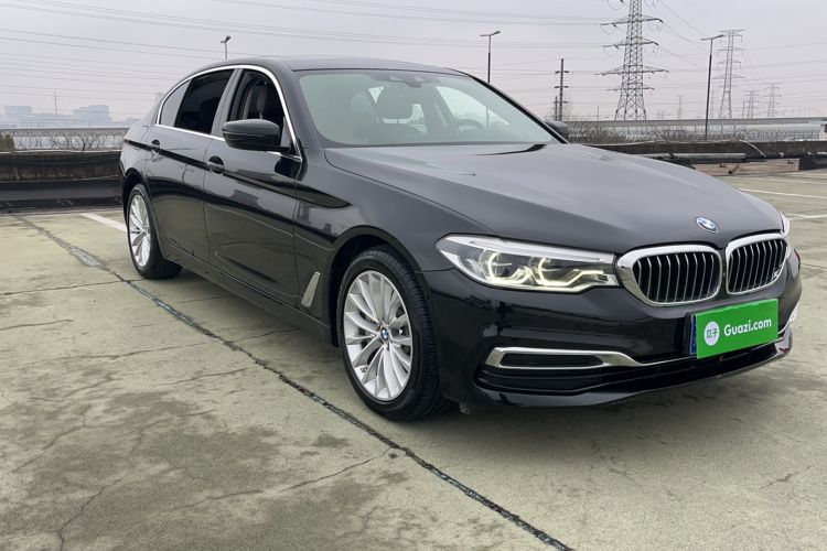 Used BMW 5 Series 2019 Facelifted 530Li Luxury Edition Premium Package Exterior 2