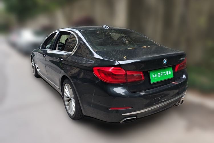 Used BMW 5 Series 2019 Facelifted 530Li Luxury Edition Premium Package Exterior 3