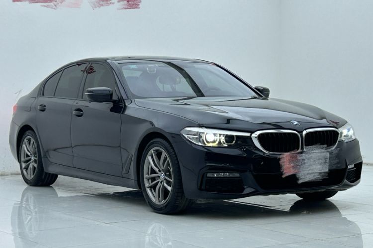 Used BMW 5 Series 2019 525i M Sport Package Exterior 4