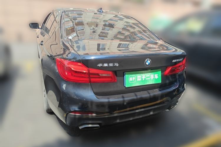 Used BMW 5 Series 2019 525Li M Sport Package Exterior 4