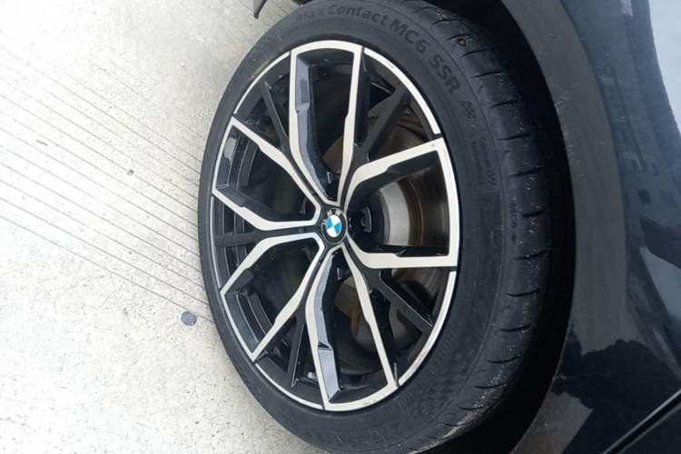 Used BMW 5 Series 2019 Facelifted 530Li Luxury Edition Premium Package Exterior 5