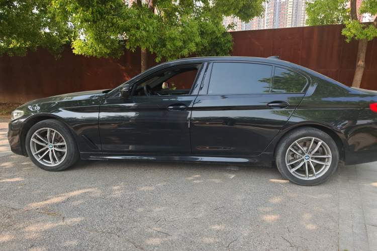 Used BMW 5 Series 2019 525Li M Sport Package Exterior 5