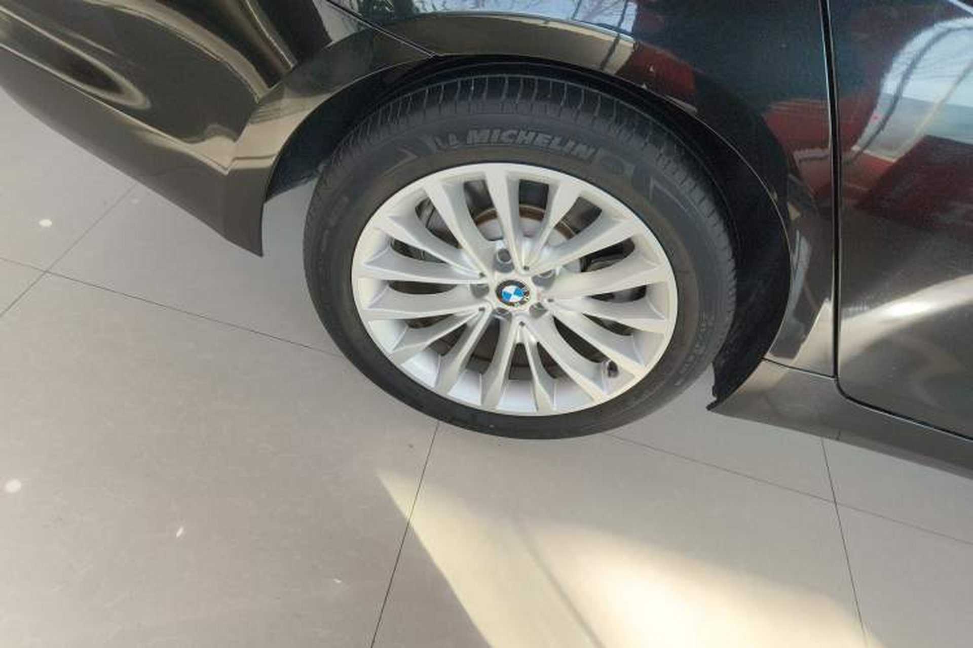 Used BMW 5 Series 2019 530Li xDrive Luxury Package Exterior 5
