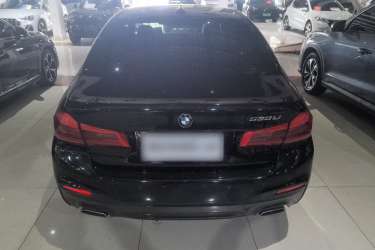 Used BMW 5 Series 2019 Restyled 525Li M Sport Package Exterior 6