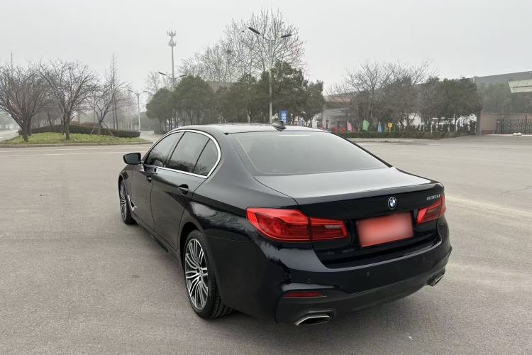 Used BMW 5 Series 2019 530Li Leading Model M Sport Package Exterior 9