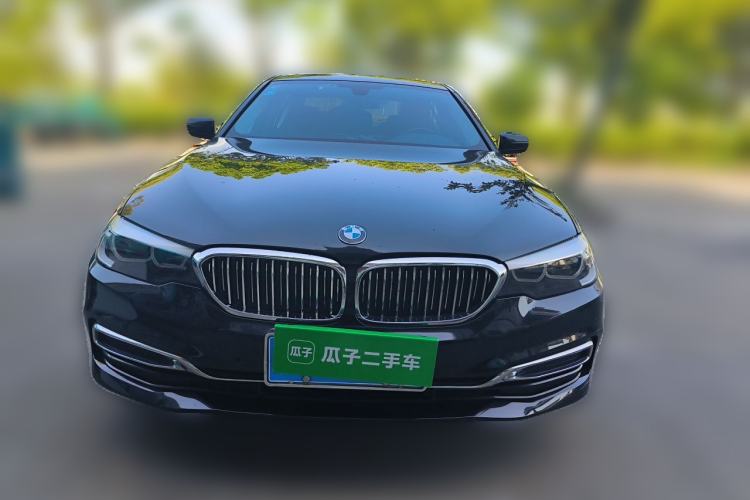 Used BMW 5 Series 2019 Facelifted 525Li Luxury Package Front