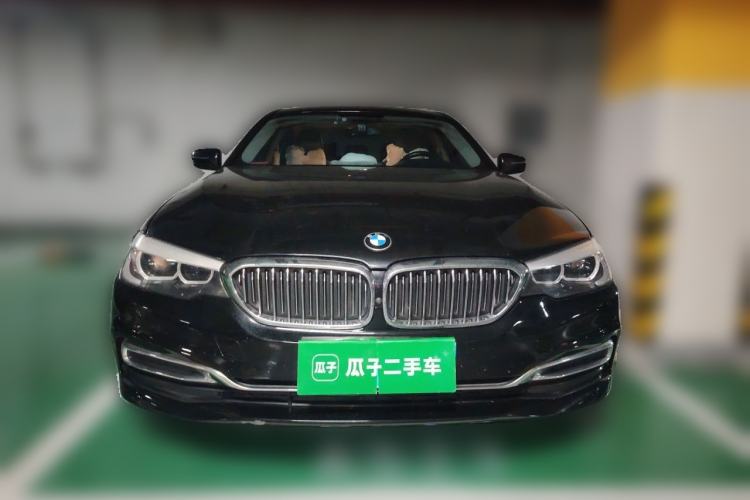 Used BMW 5 Series 2019 Facelifted 525Li Luxury Package Front