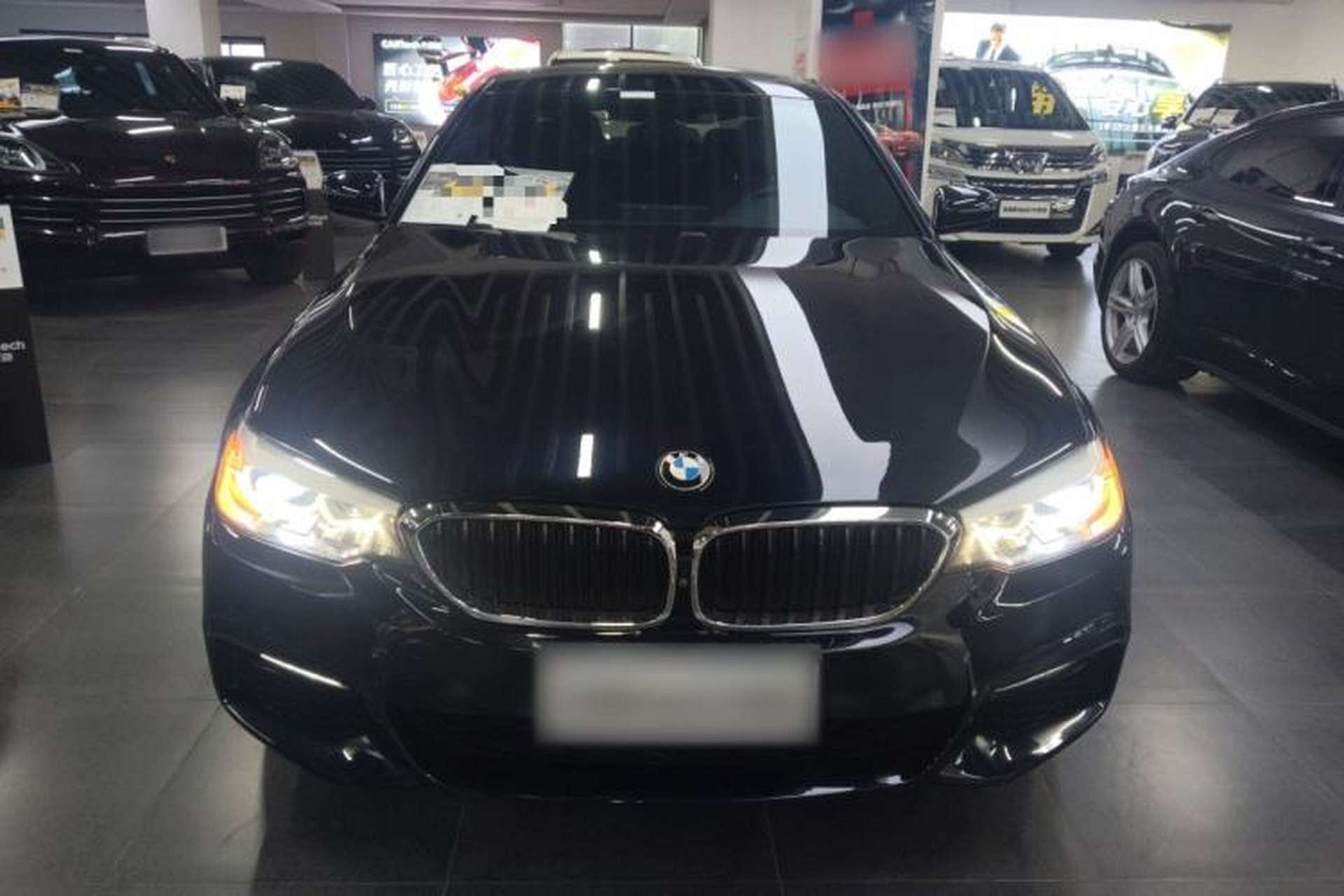 Used BMW 5 Series 2019 525Li M Sport Package Front