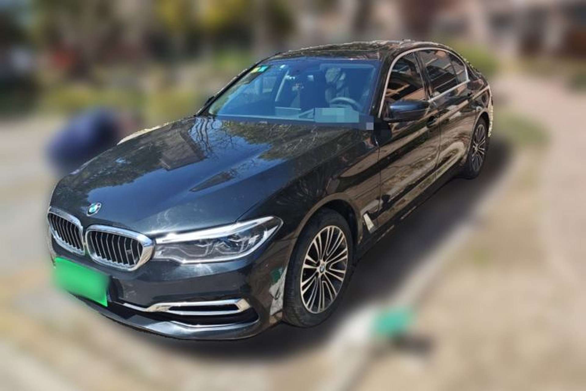 Used BMW 5 Series 2019 530Li Luxury Edition Premium Package Front Left 45 Deg