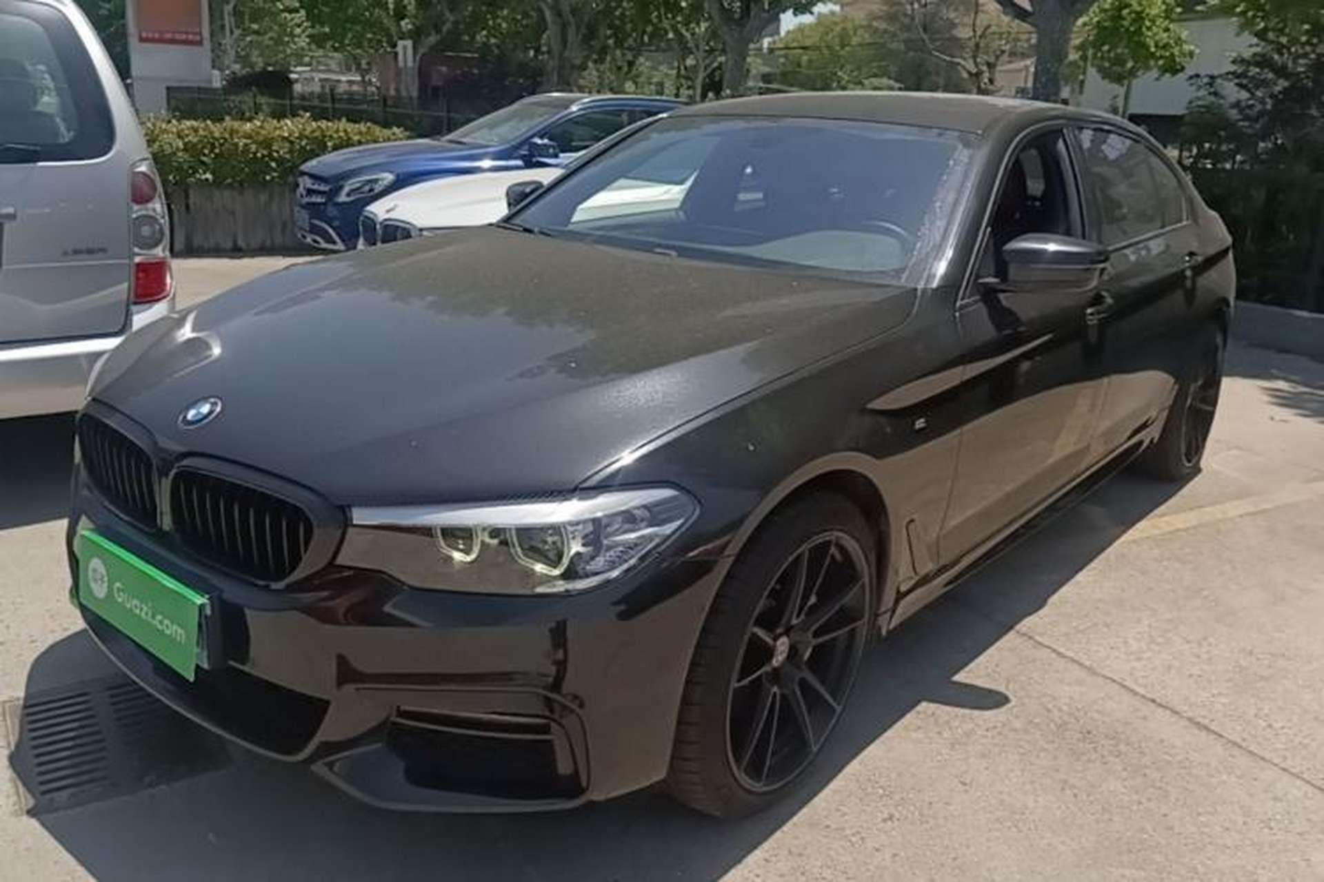 Used BMW 5 Series 2019 530Li Leading Model M Sport Package Front Left 45 Deg