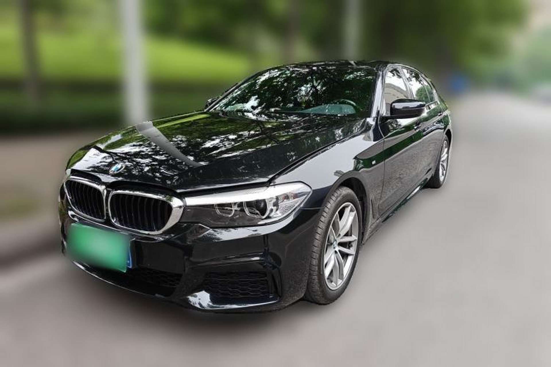 Used BMW 5 Series 2019 Restyled 525Li M Sport Package Front Left 45 Deg