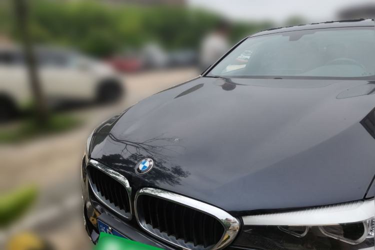 Used BMW 5 Series 2019 525Li M Sport Package Front