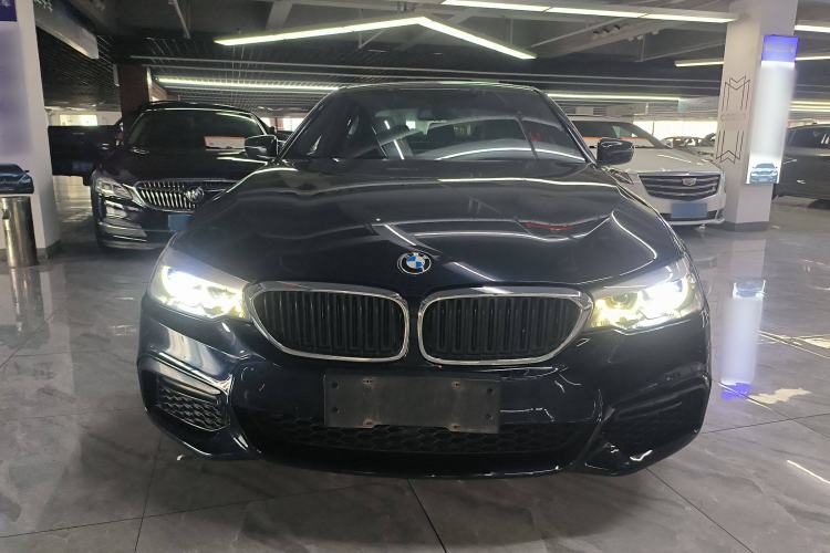 Used BMW 5 Series 2019 525i M Sport Package Front