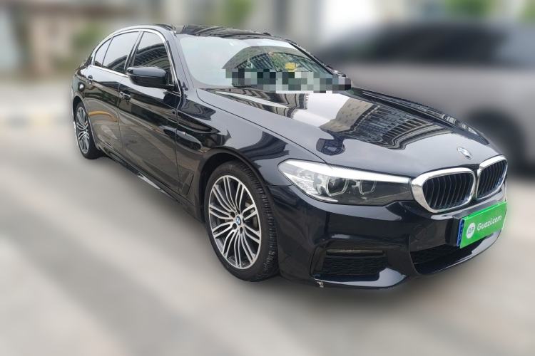 Used BMW 5 Series 2019 530Li Leading Model M Sport Package Front Right 45 Deg