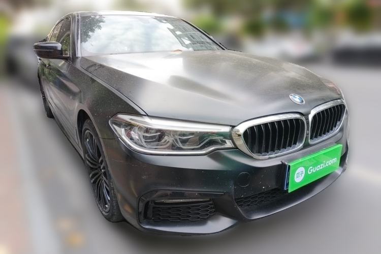 Used BMW 5 Series 2019 530Li Luxury Edition M Sport Package Front Right 45 Deg