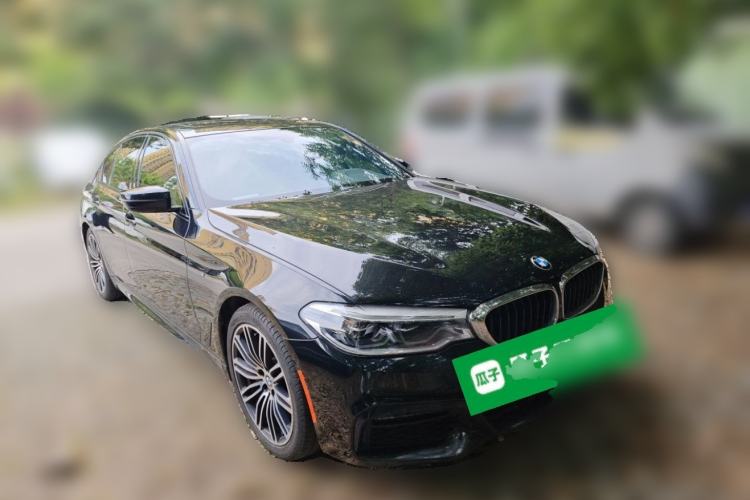 Used BMW 5 Series 2019 530i M Sport Package Front Right 45 Deg