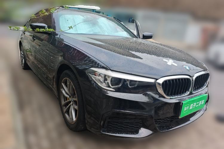 Used BMW 5 Series 2019 Restyled 525Li M Sport Package Front Right 45 Deg