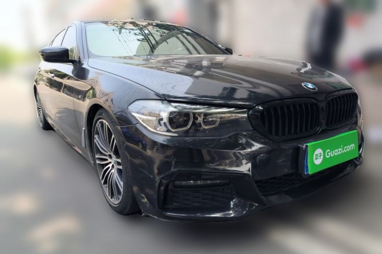 Used BMW 5 Series 2019 530Li Leading Model M Sport Package Front Right 45 Deg