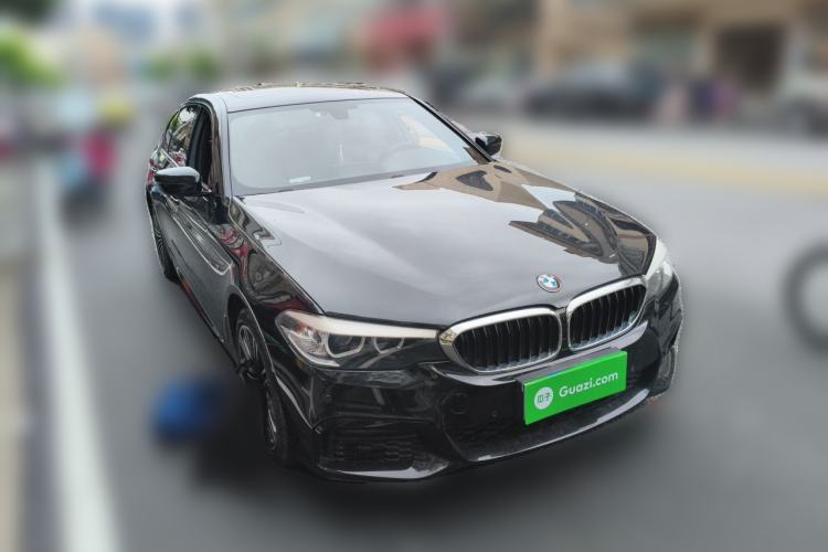 Used BMW 5 Series 2019 530Li xDrive M Sport Package Front Right 45 Deg