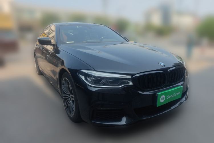 Used BMW 5 Series 2019 530Li Leading Model M Sport Package Front Right 45 Deg