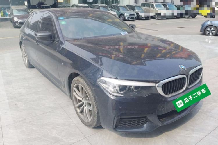 Used BMW 5 Series 2019 525Li M Sport Package Front Right 45 Deg