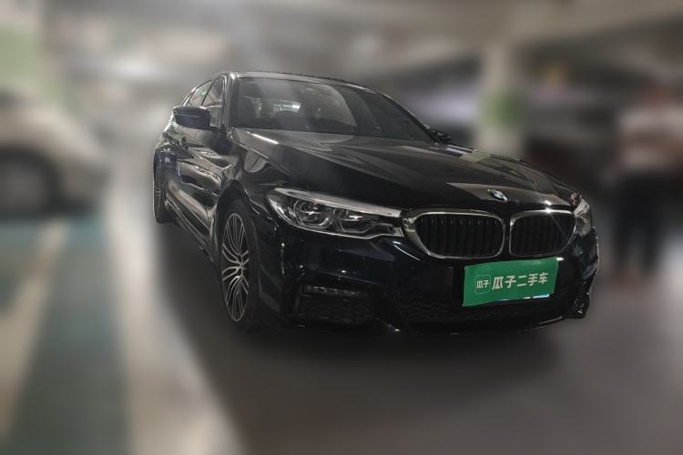 Used BMW 5 Series 2019 530Li Luxury Edition M Sport Package Front Right 45 Deg