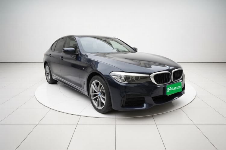 Used BMW 5 Series 2019 Restyled 525Li M Sport Package Front Right 45 Deg