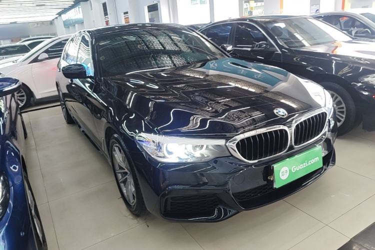 Used BMW 5 Series 2019 Restyled 525Li M Sport Package Front Right 45 Deg