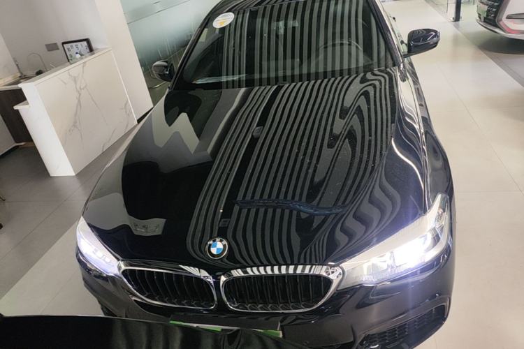 Used BMW 5 Series 2019 Restyled 525i M Sport Package Front