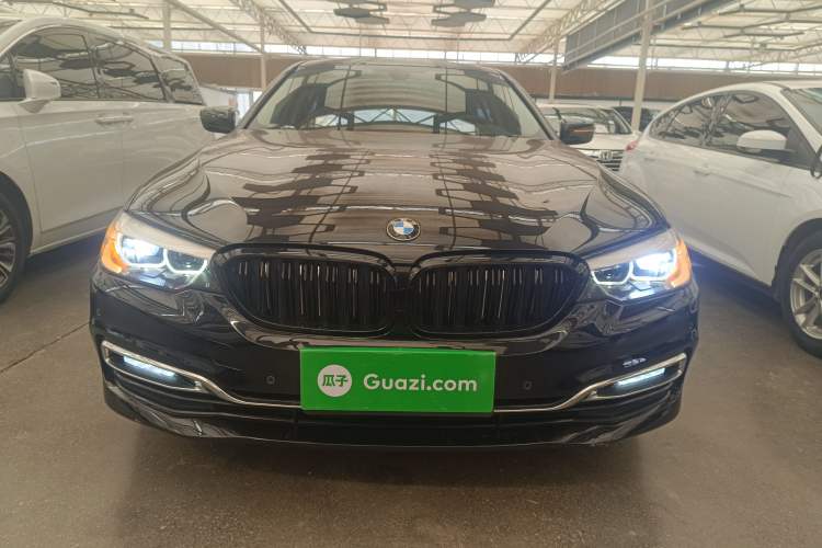 Used BMW 5 Series 2019 525Li Luxury Package Front