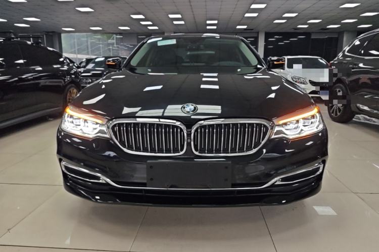 Used BMW 5 Series 2019 Facelifted 530Li Luxury Edition Premium Package Front