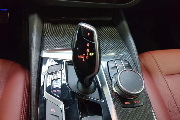 Used BMW 5 Series 2019 Facelifted 530Li Leading Edition M Sport Package Gear Lever