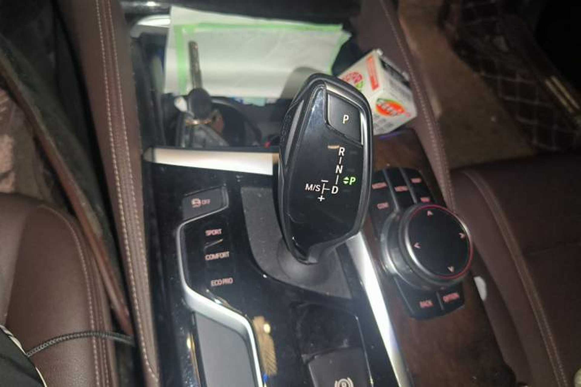 Used BMW 5 Series 2019 525Li Luxury Package Gear Lever