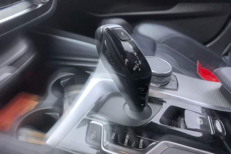 Used BMW 5 Series 2019 525i M Sport Package Gear Lever