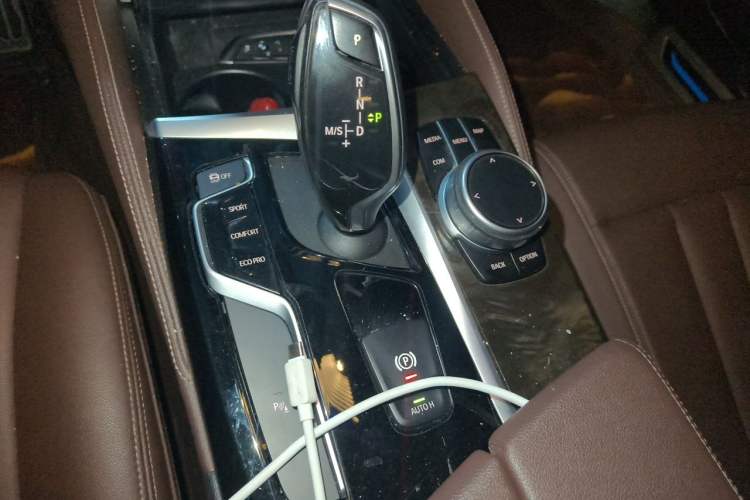 Used BMW 5 Series 2019 525Li M Sport Package Gear Lever