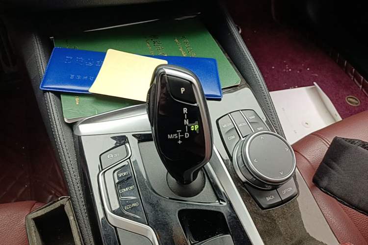 Used BMW 5 Series 2019 530Li xDrive M Sport Package Gear Lever