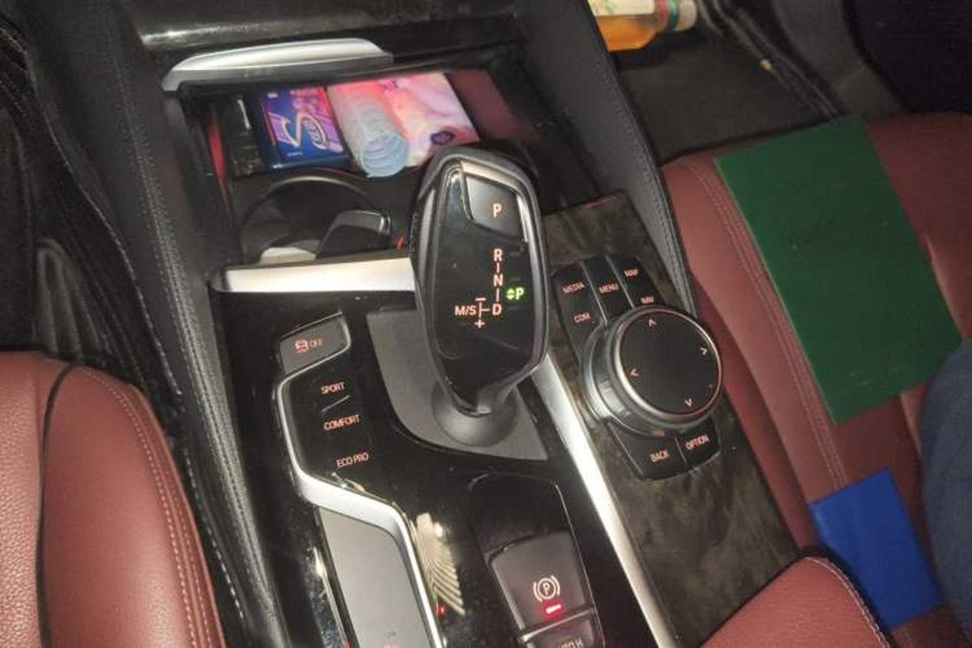 Used BMW 5 Series 2019 Facelifted 530Li Leading Edition M Sport Package Gear Lever