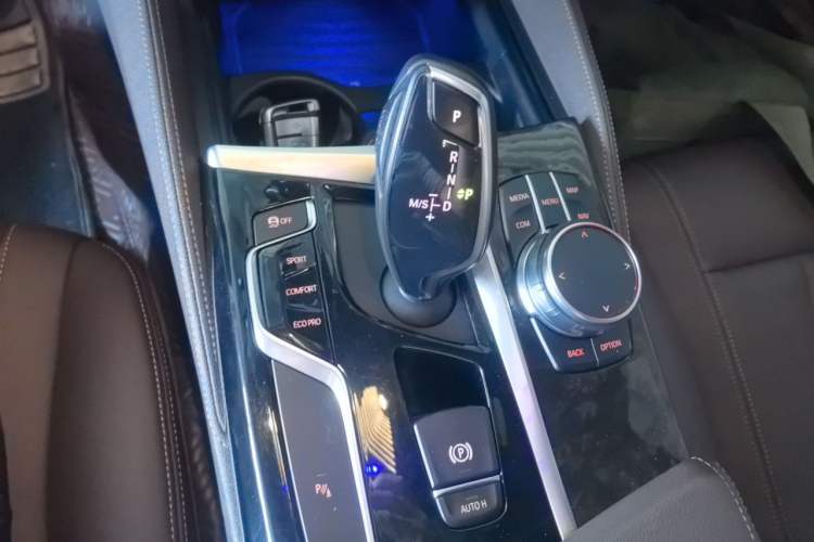Used BMW 5 Series 2019 525Li M Sport Package Gear Lever
