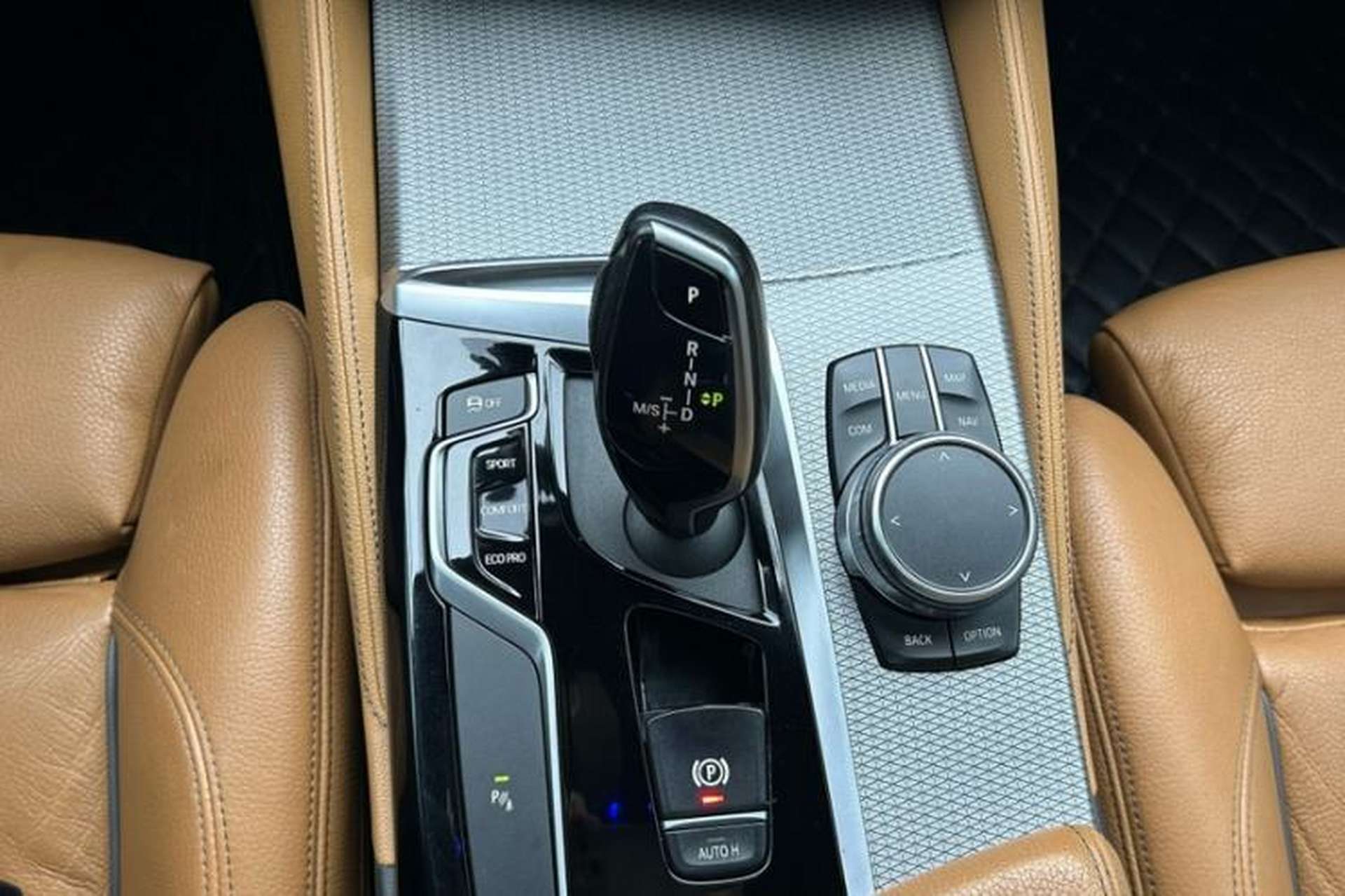 Used BMW 5 Series 2019 525i M Sport Package Gear Lever