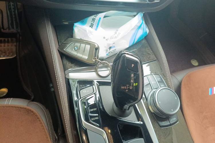 Used BMW 5 Series 2019 525Li M Sport Package Gear Lever