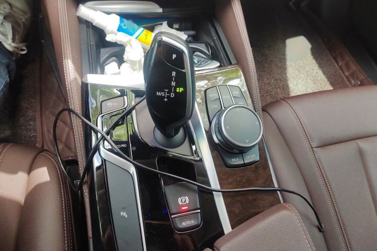 Used BMW 5 Series 2019 525Li Luxury Package Gear Lever