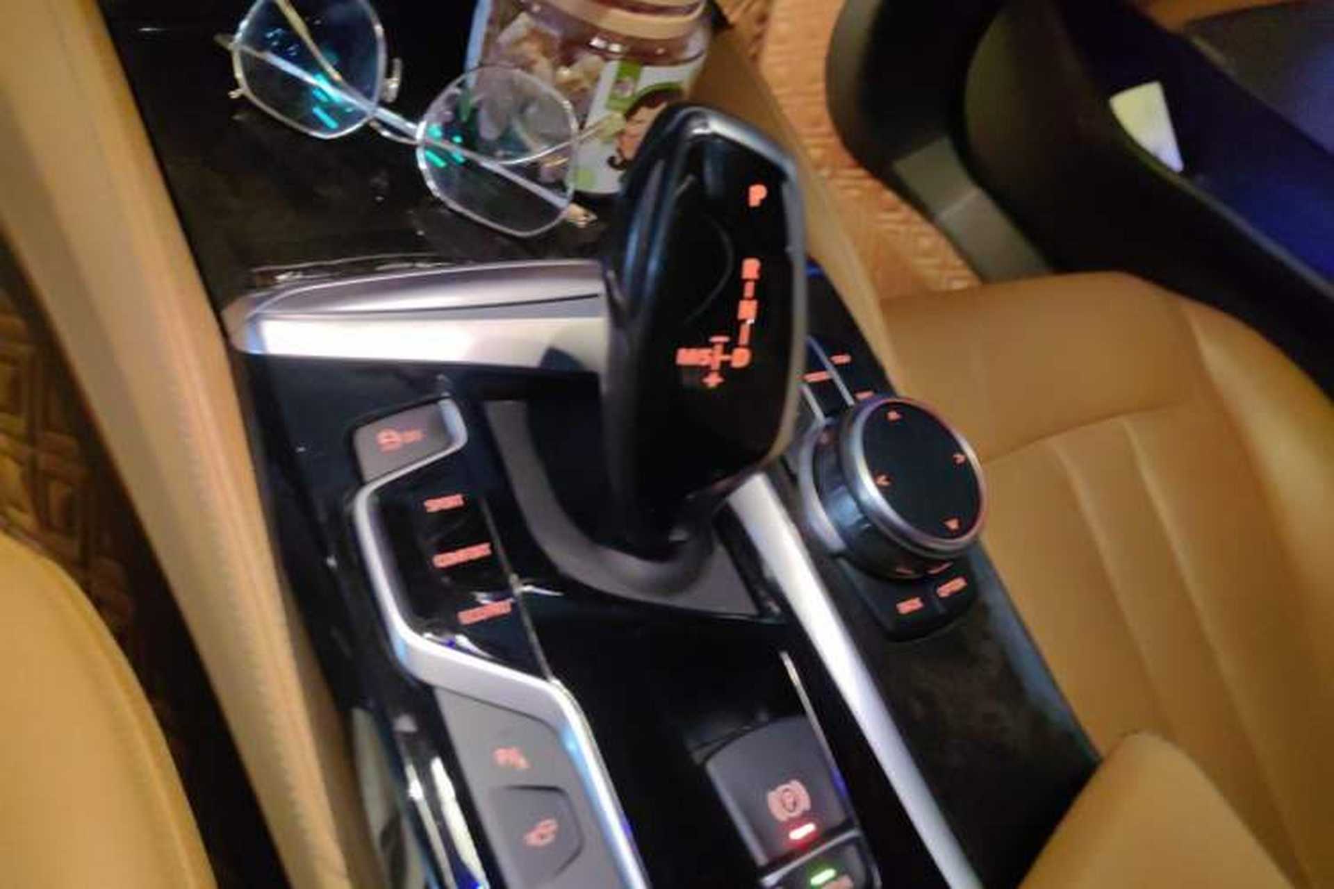 Used BMW 5 Series 2019 530Li Leading Model M Sport Package Gear Lever