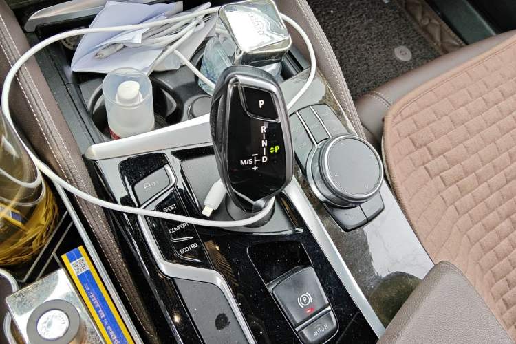 Used BMW 5 Series 2019 525Li M Sport Package Gear Lever
