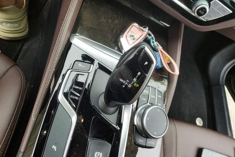 Used BMW 5 Series 2019 525Li M Sport Package Gear Lever